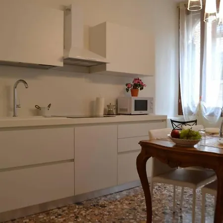 아파트 Ca' Bacio Della Luna