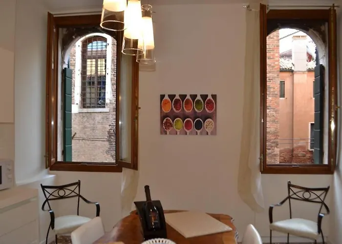 Appartement Ca' Bacio Della Luna Venetië